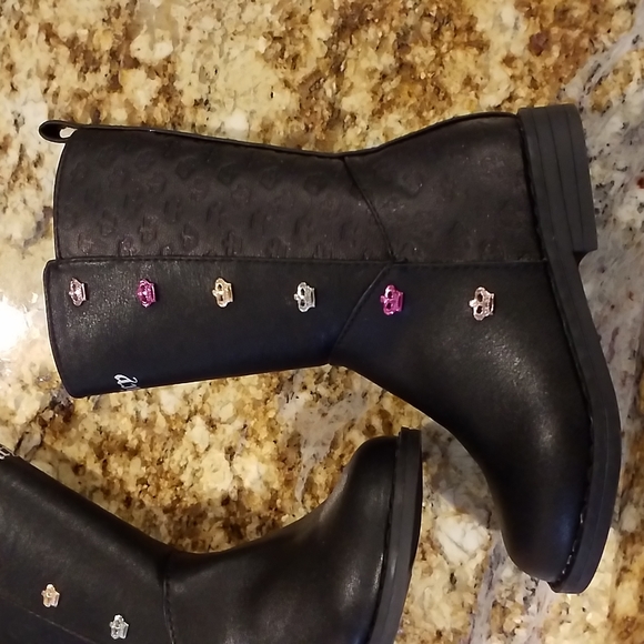 Juicy Couture - Picture 8 of 16